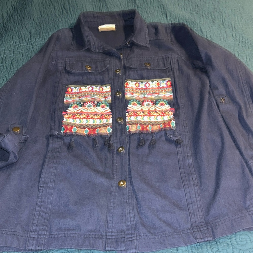 Hummingbird Embroidered Jacket - Picture 6 of 16